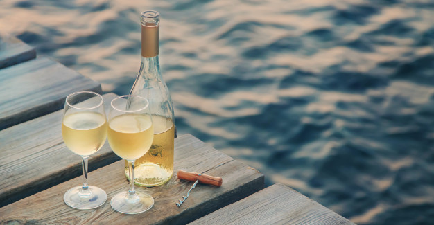 Zomertour naar wijn plaatsen: drie italiaanse plekken om de vakantie door te brengen Zomertour naar wijn plaatsen: drie italiaanse plekken om de vakantie door te brengen